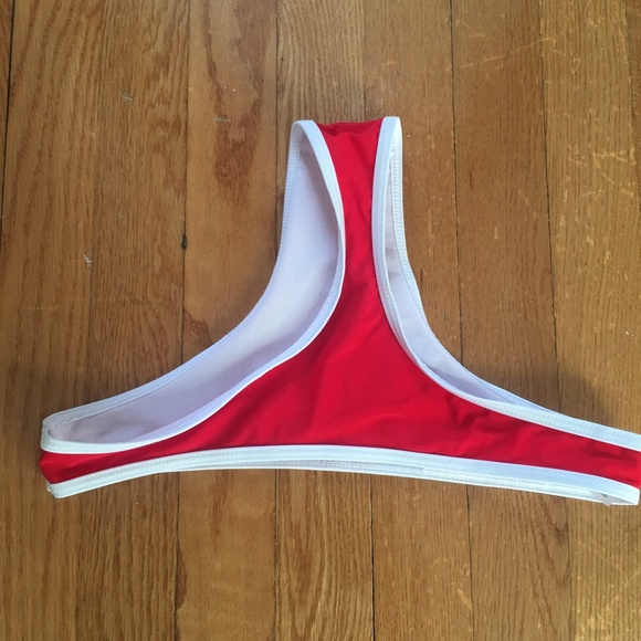 Bathing Suits - Picture 4 of 4